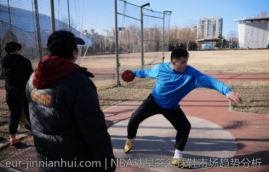 NBA球星签名球鞋市场趋势分析